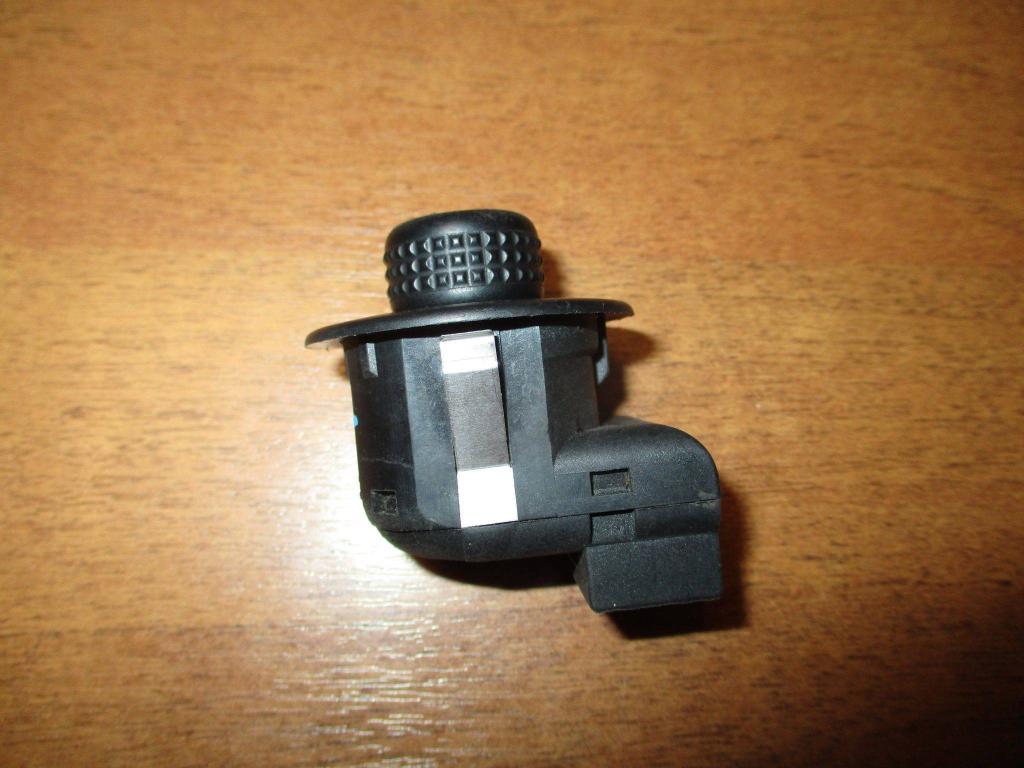 Переключатель регулировки зеркала, 500 рублей, Пермь