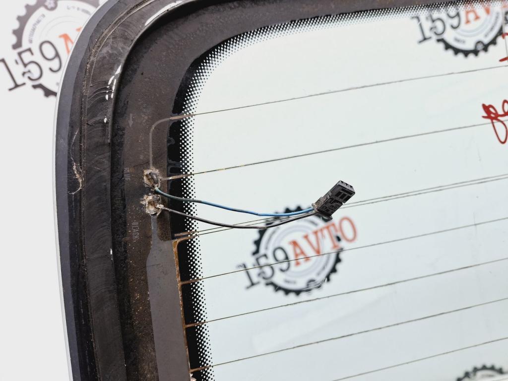 Стекло заднее, 4000 рублей, Пермь