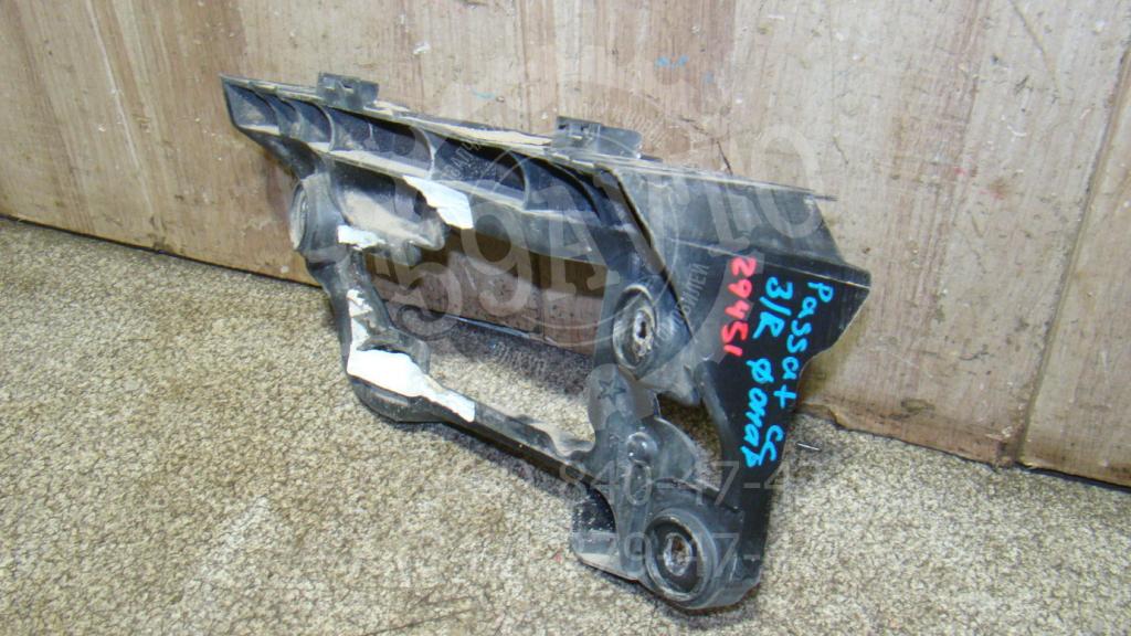 Кронштейн заднего бампера правый, 3000 рублей, Пермь