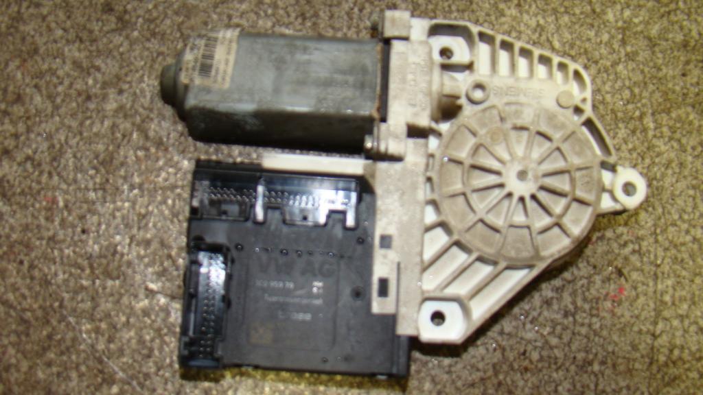 Моторчик стеклоподъемника, 3600 рублей, Пермь