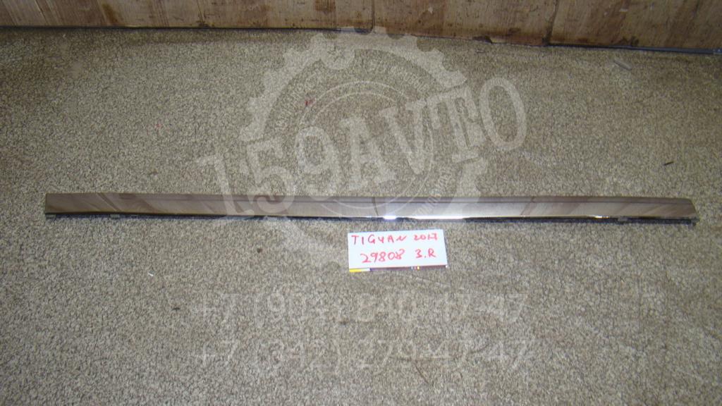 Молдинг задней правой двери, 2100 рублей, Пермь