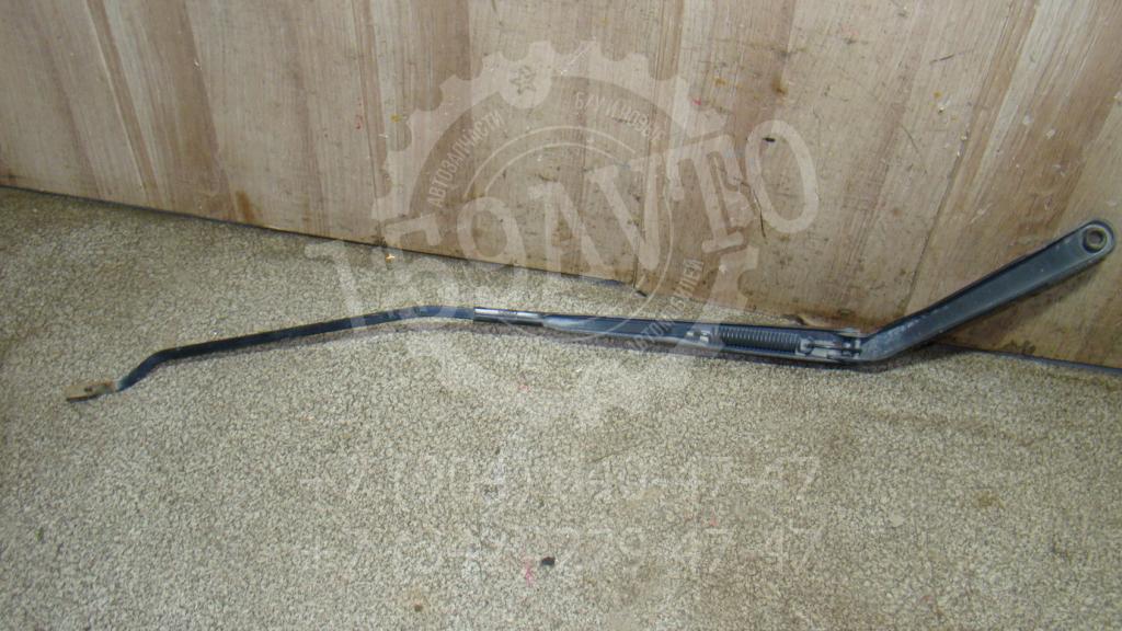 Поводок стеклоочистителя передний правый, 550 рублей, Пермь