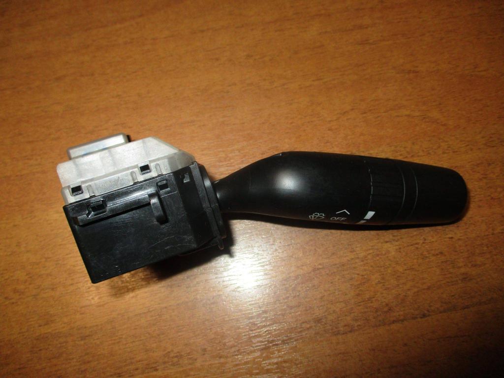 Переключатель стеклоочистителей, 1000 рублей, Пермь