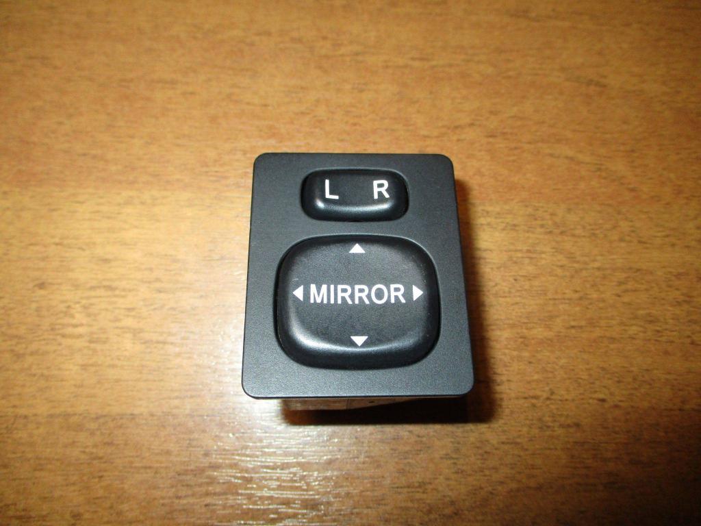 Переключатель регулировки зеркала, 500 рублей, Пермь