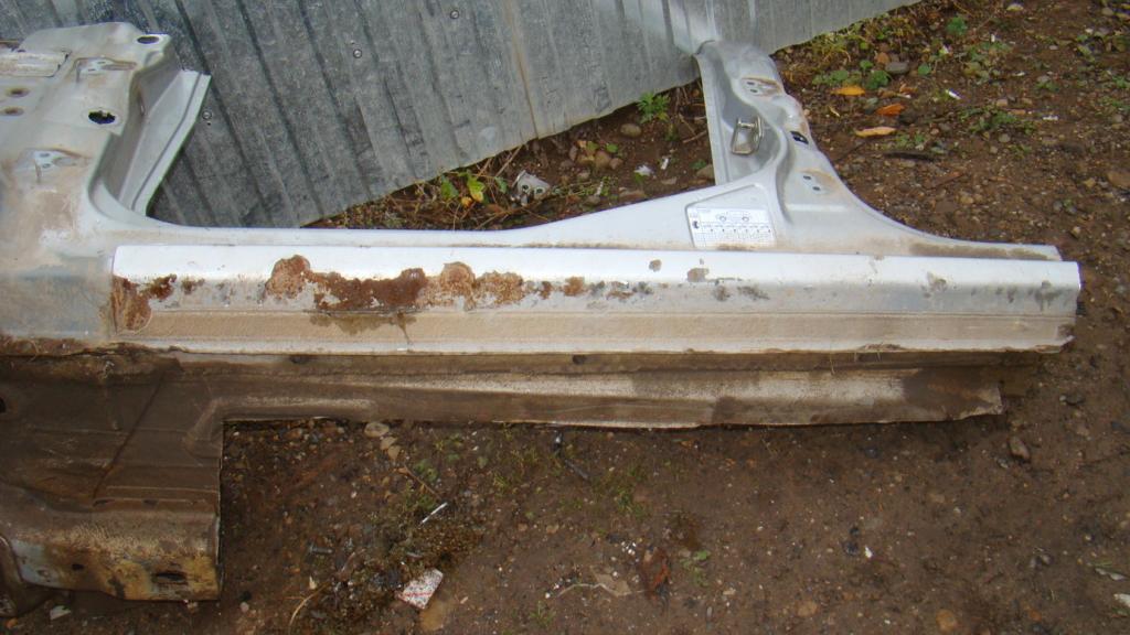 Порог со стойкой левый, 5000 рублей, Пермь