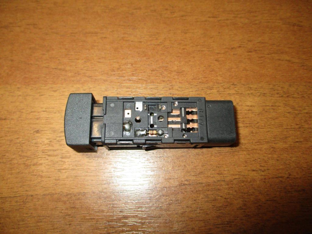 Кнопка обогрева заднего стекла, 500 рублей, Пермь