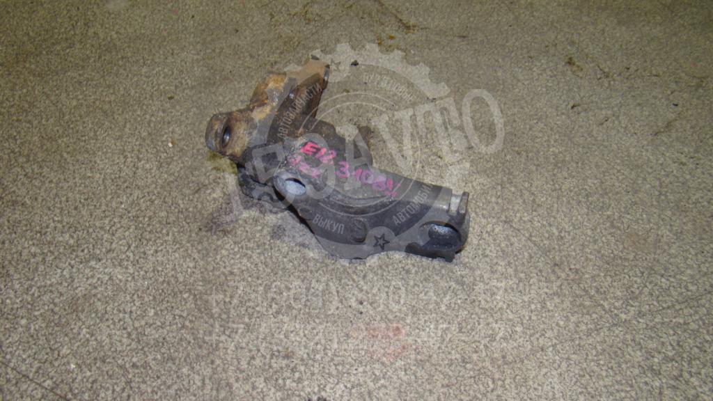 Кронштейн двигателя правый, 500 рублей, Пермь