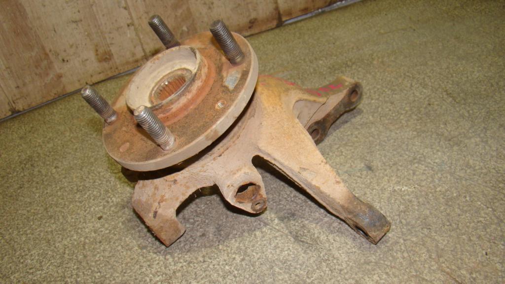 Кулак поворотный передний левый, 3000 рублей, Пермь