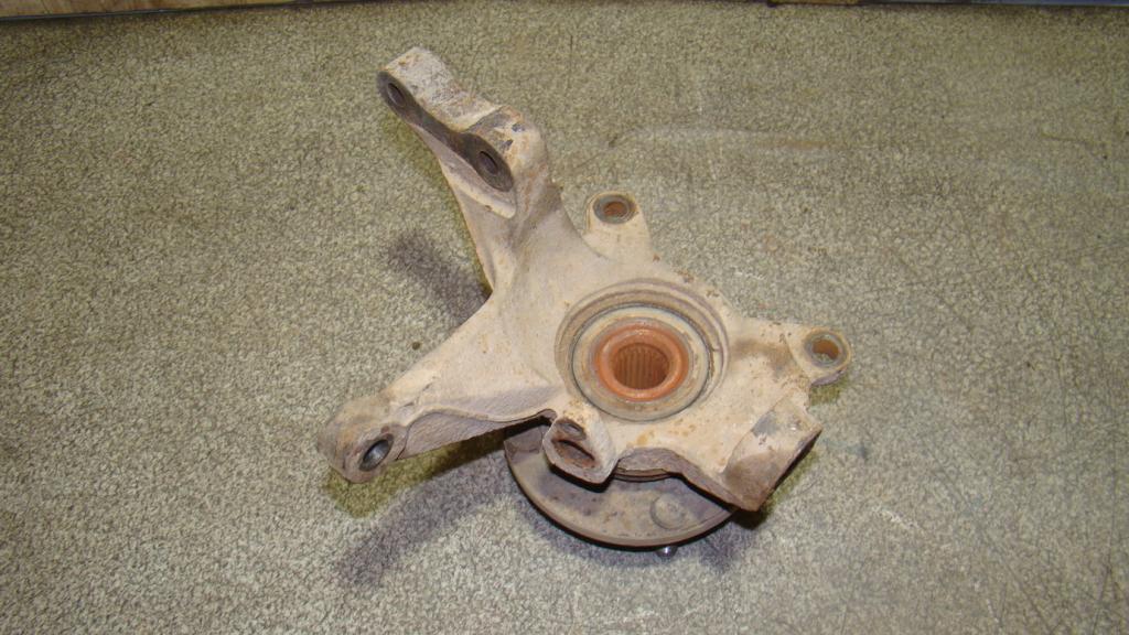 Кулак поворотный передний левый, 3000 рублей, Пермь