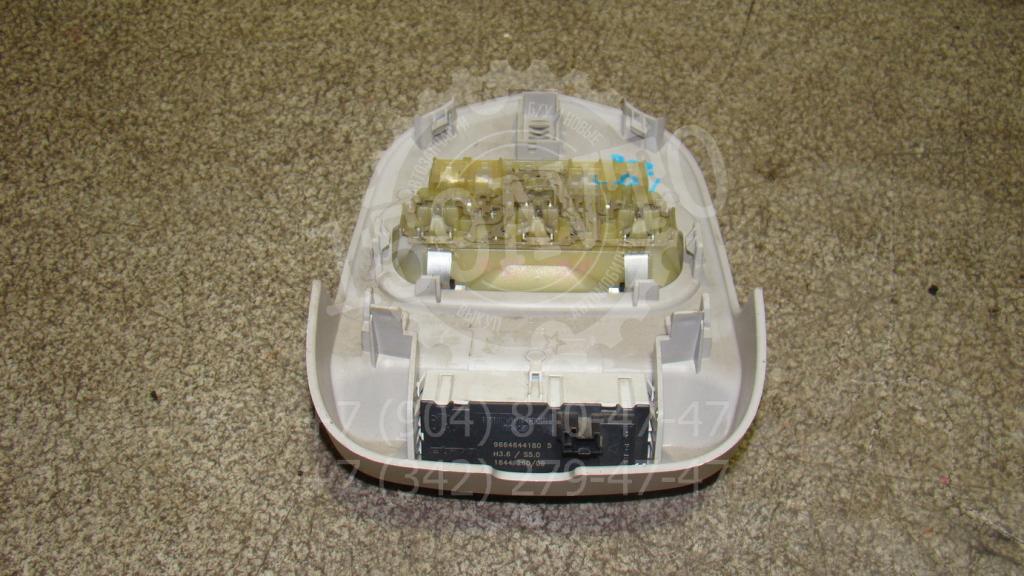 Плафон салонный, 1100 рублей, Пермь