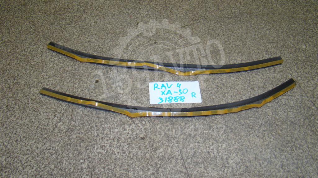 Молдинг заднего стекла, 700 рублей, Пермь