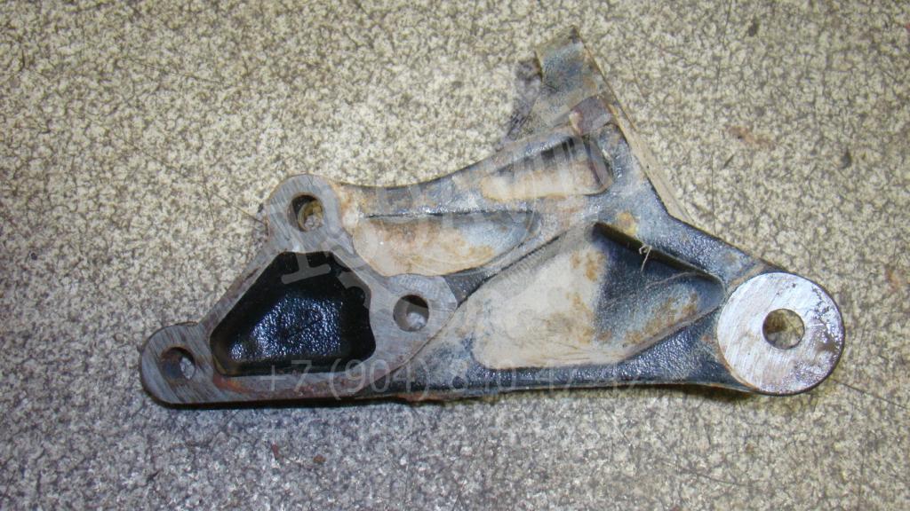Кронштейн двигателя правый, 500 рублей, Пермь
