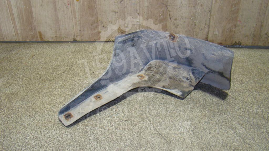 Брызговик задний правый, 500 рублей, Пермь