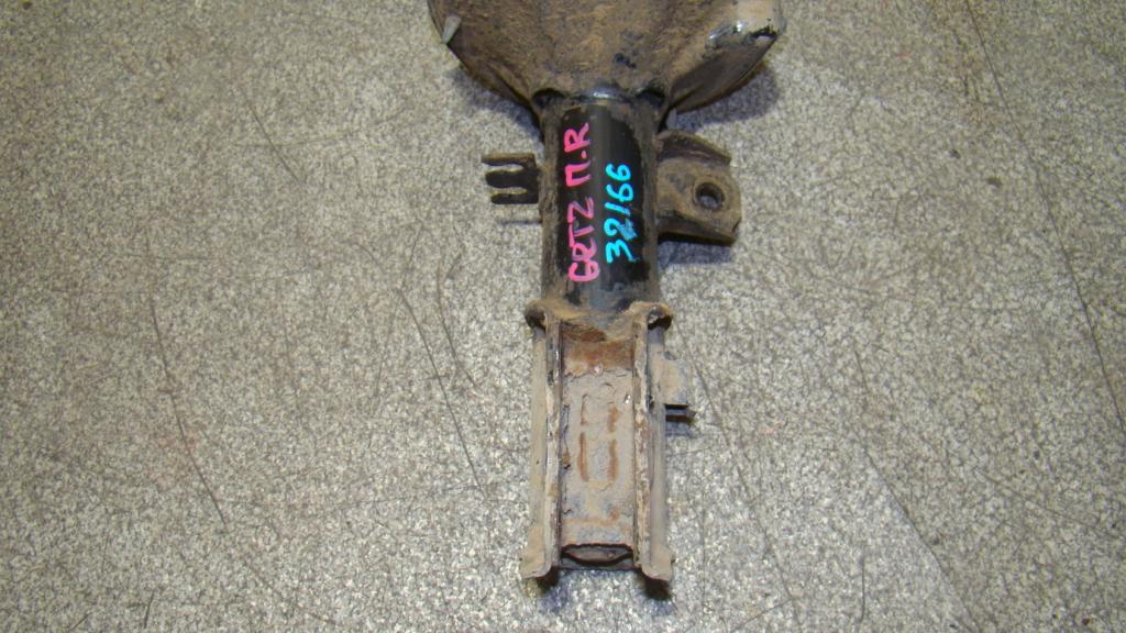 Амортизатор передний правый, 1300 рублей, Пермь