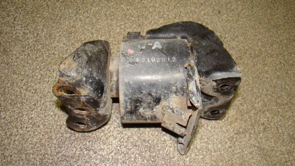 Опора двигателя левая, 2600 рублей, Пермь