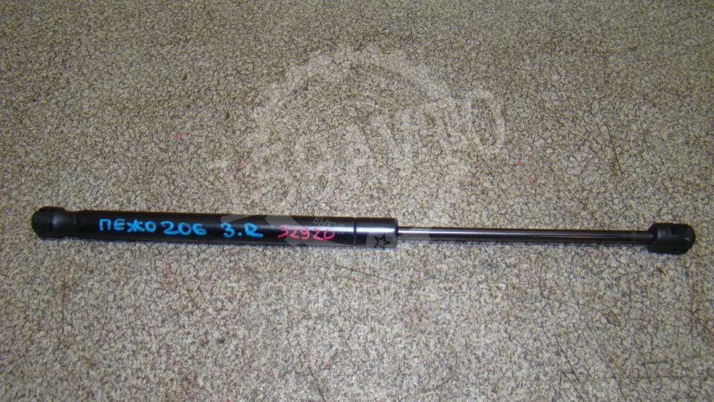 Амортизатор крышки багажника, 500 рублей, Пермь