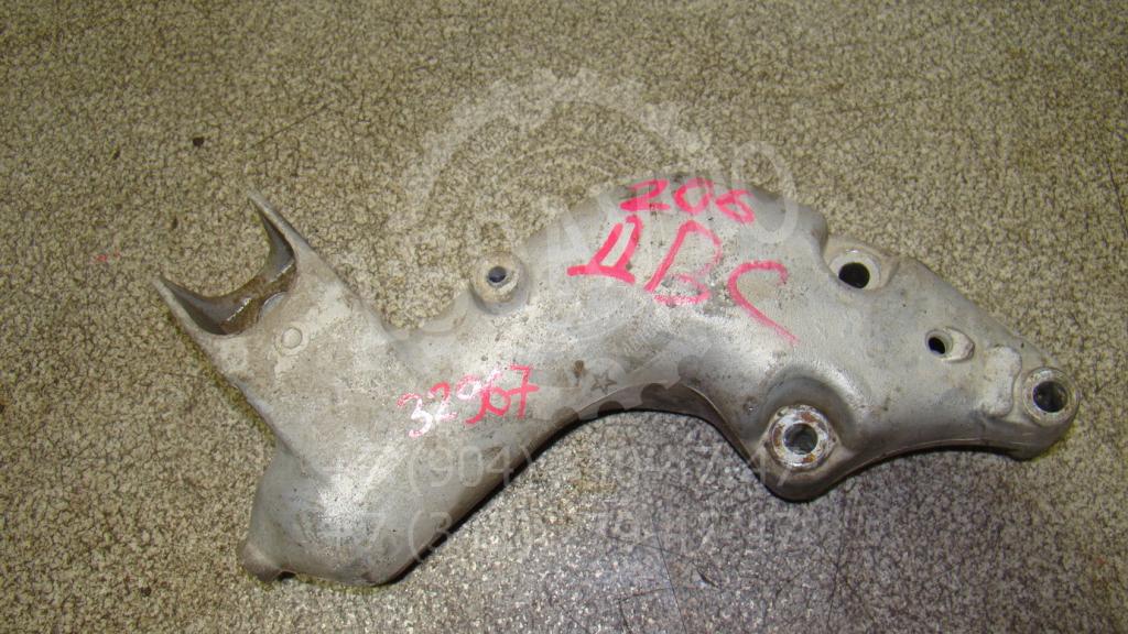 Кронштейн двигателя правый, 600 рублей, Пермь