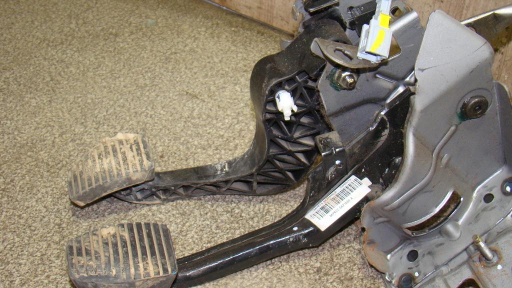 Блок педалей, 1500 рублей, Пермь