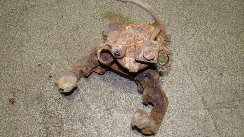 Суппорт задний левый, 1000 рублей, Пермь