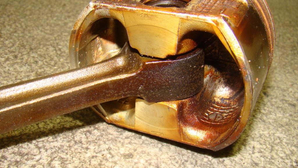 Поршень с шатуном, 1600 рублей, Пермь