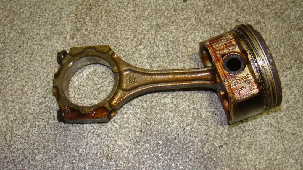 Поршень с шатуном, 1600 рублей, Пермь