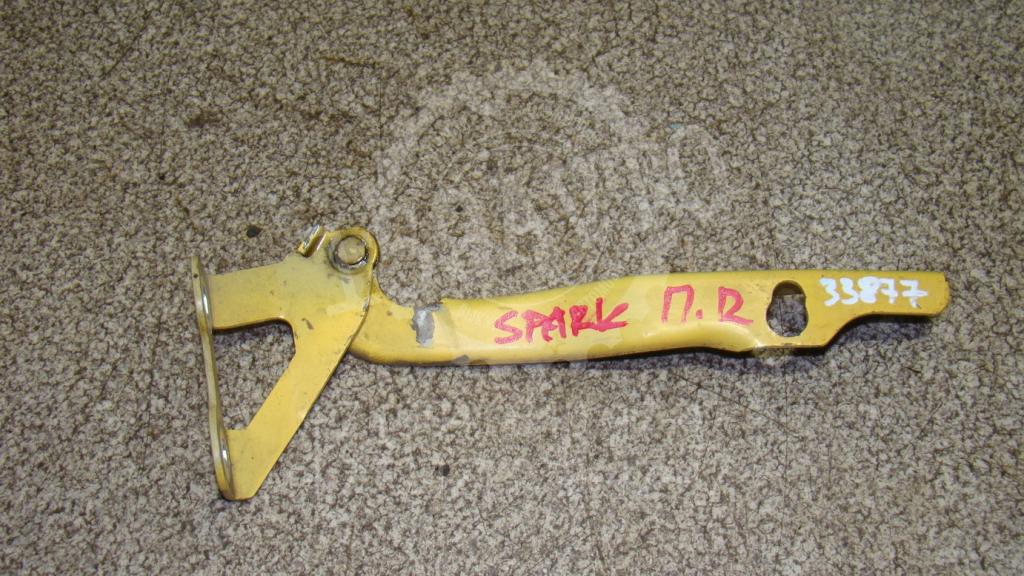 Петля капота правая, 500 рублей, Пермь