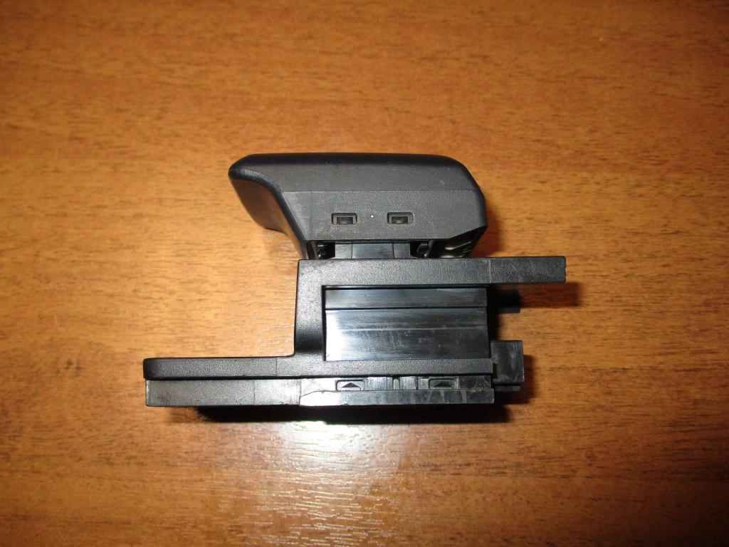 Кнопка фиксатора стояночного тормоза, 2000 рублей, Пермь