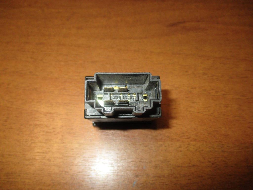 Кнопка открывания лючка бензобака, 500 рублей, Пермь