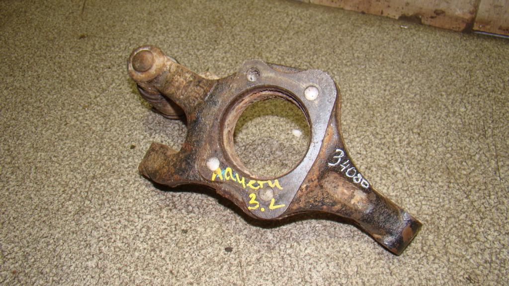 Кулак поворотный задний левый, 1000 рублей, Пермь