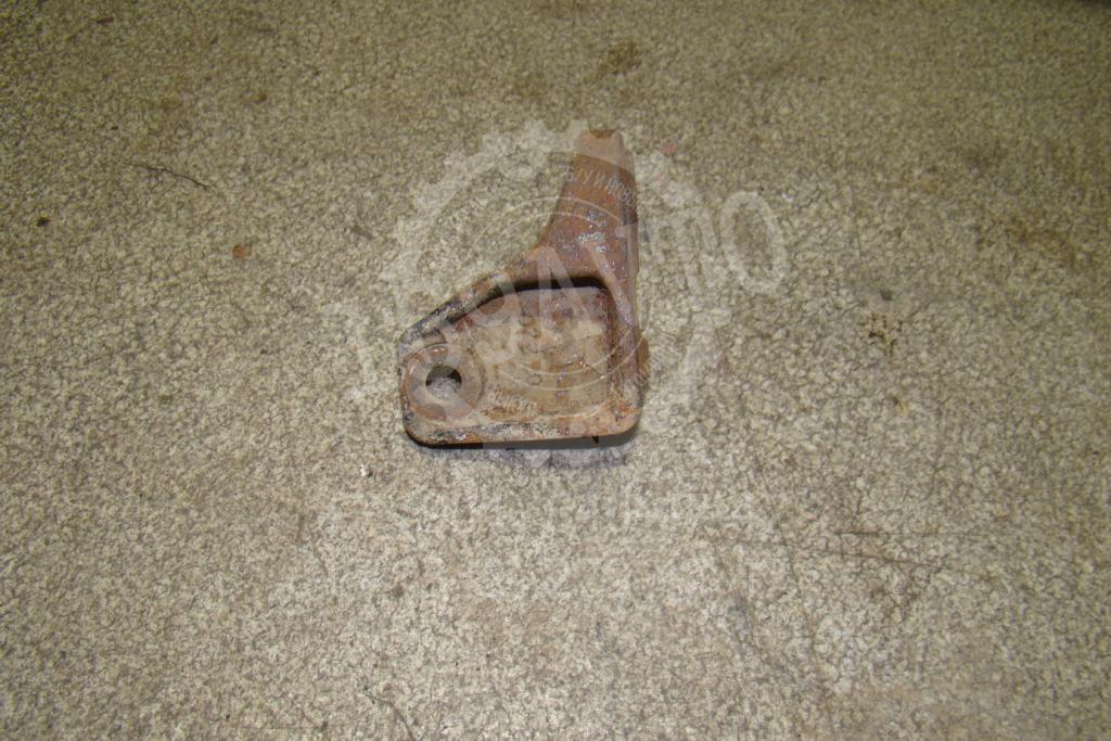 Кронштейн двигателя передний, 500 рублей, Пермь