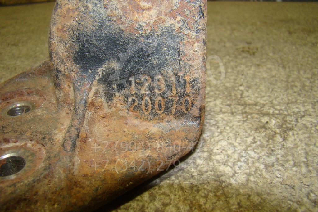 Кронштейн двигателя передний, 500 рублей, Пермь