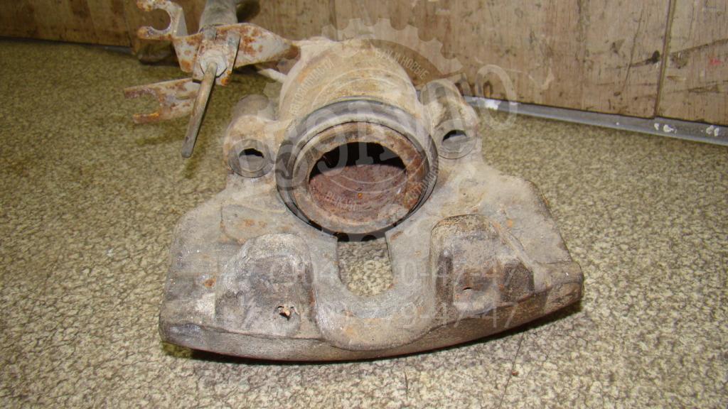 Суппорт передний правый, 1000 рублей, Пермь