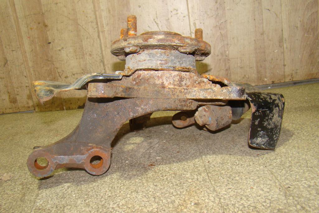 Кулак поворотный передний левый, 3000 рублей, Пермь