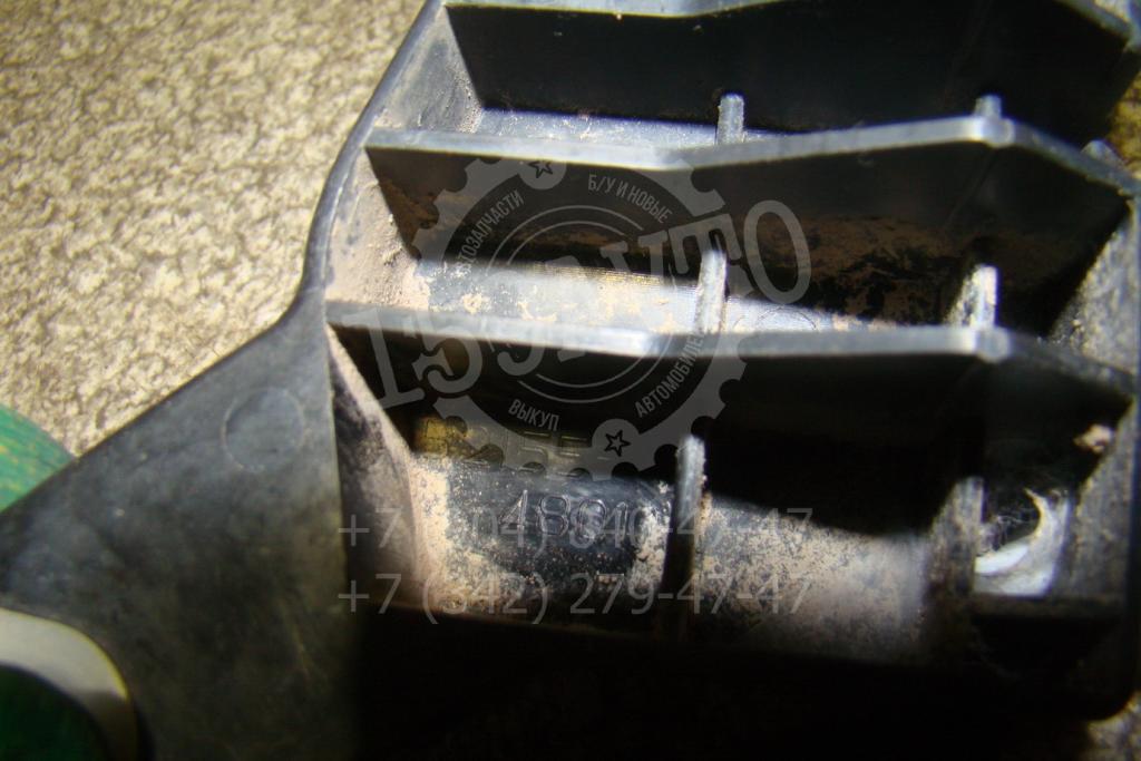 Кронштейн заднего бампера правый, 500 рублей, Пермь