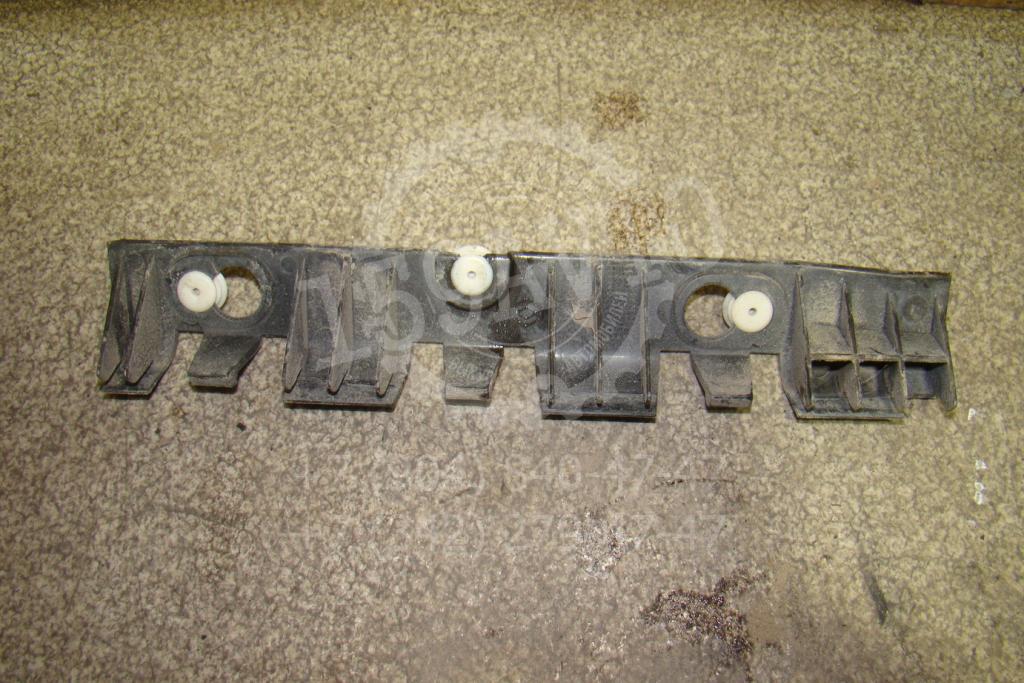 Кронштейн заднего бампера правый, 500 рублей, Пермь