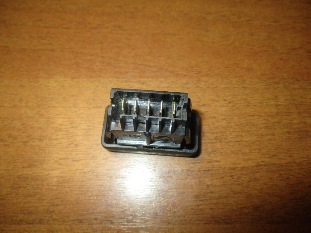 Кнопка центрального замка, 500 рублей, Пермь