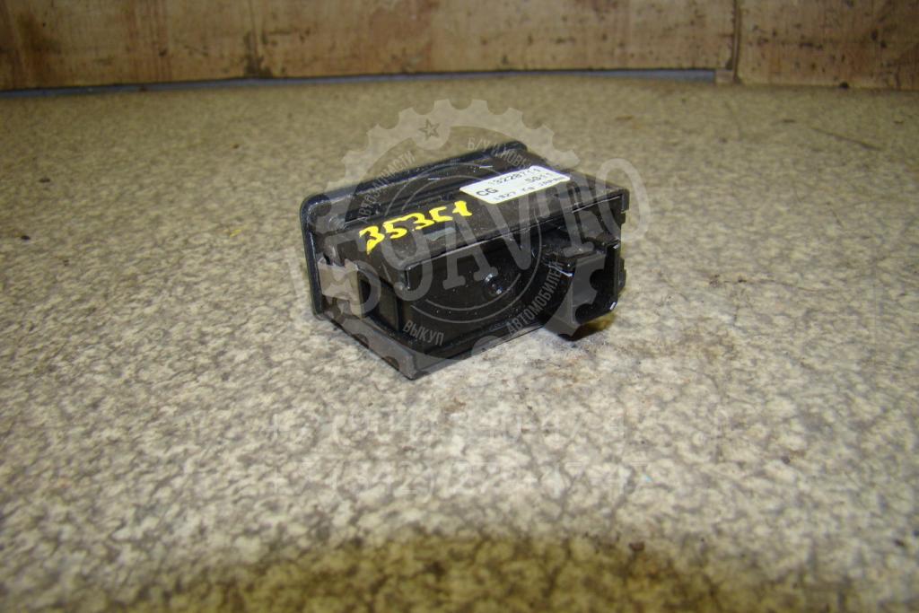 Кнопка стеклоподъемника, 500 рублей, Пермь