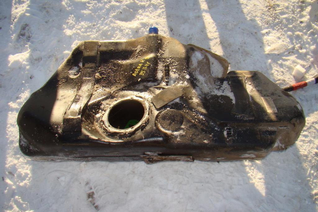 Бак топливный, 2000 рублей, Пермь