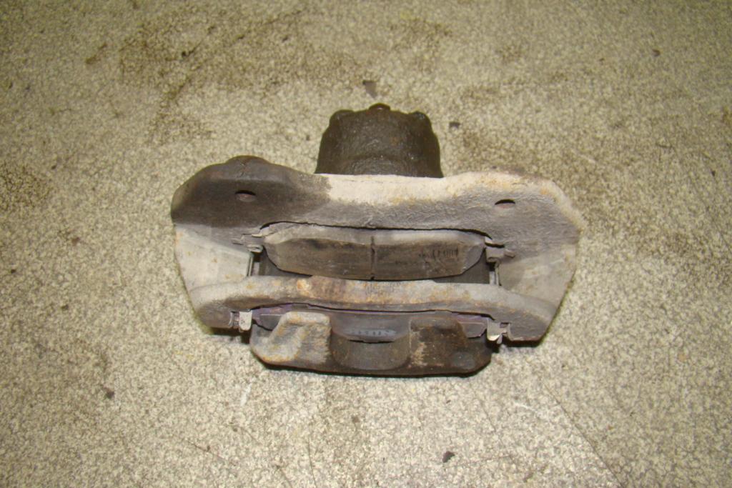 Суппорт передний левый, 2000 рублей, Пермь