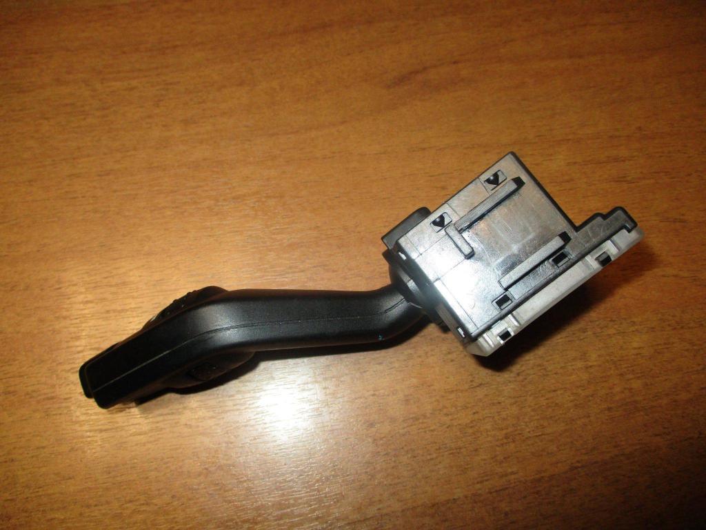 Переключатель стеклоочистителей, 1000 рублей, Пермь