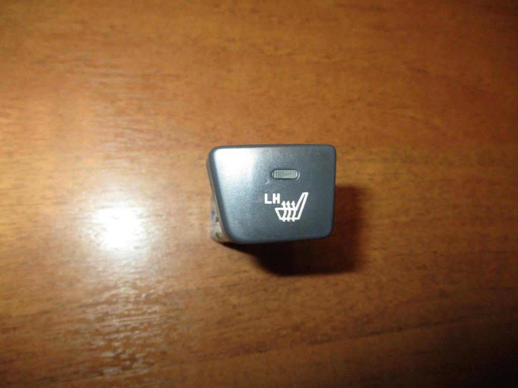 Кнопка обогрева сидений, 500 рублей, Пермь