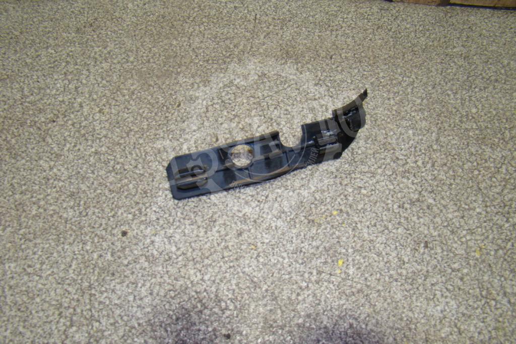 Кронштейн переднего бампера правый, 500 рублей, Пермь