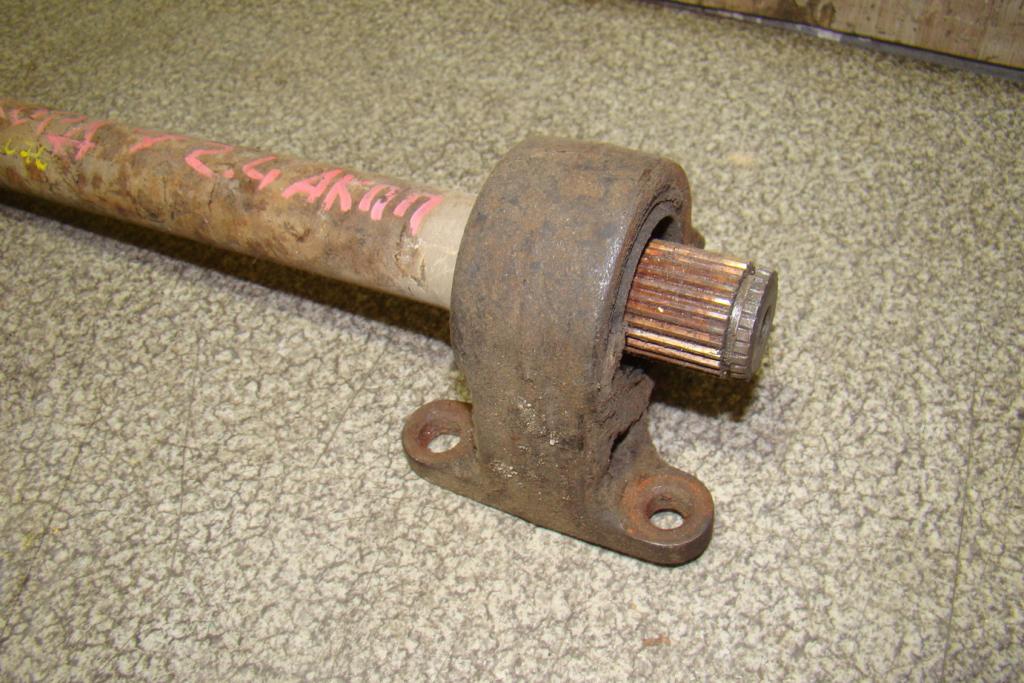 Полуось промежуточная, 3200 рублей, Пермь