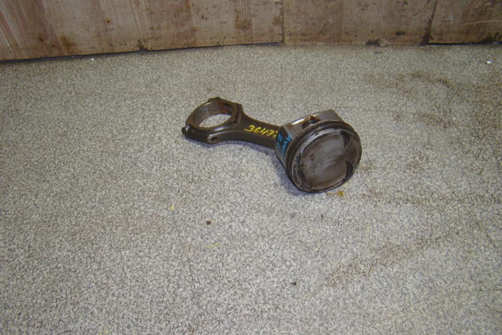 Поршень с шатуном, 2600 рублей, Пермь