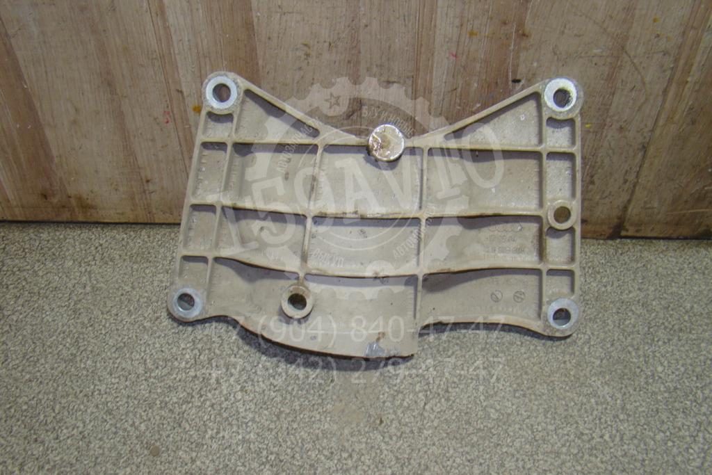 Кронштейн, 2000 рублей, Пермь