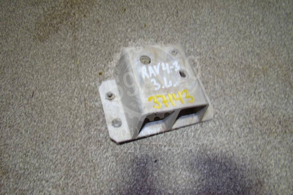 Кронштейн усилителя заднего бампера левый, 2000 рублей, Пермь