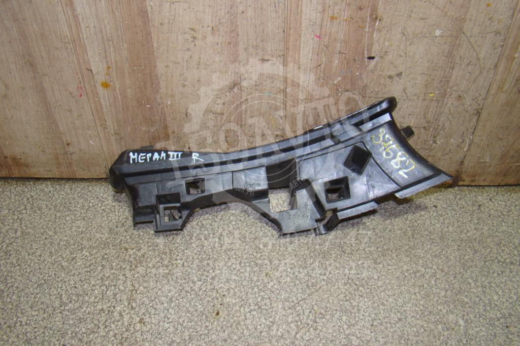 Кронштейн заднего бампера правый, 1100 рублей, Пермь