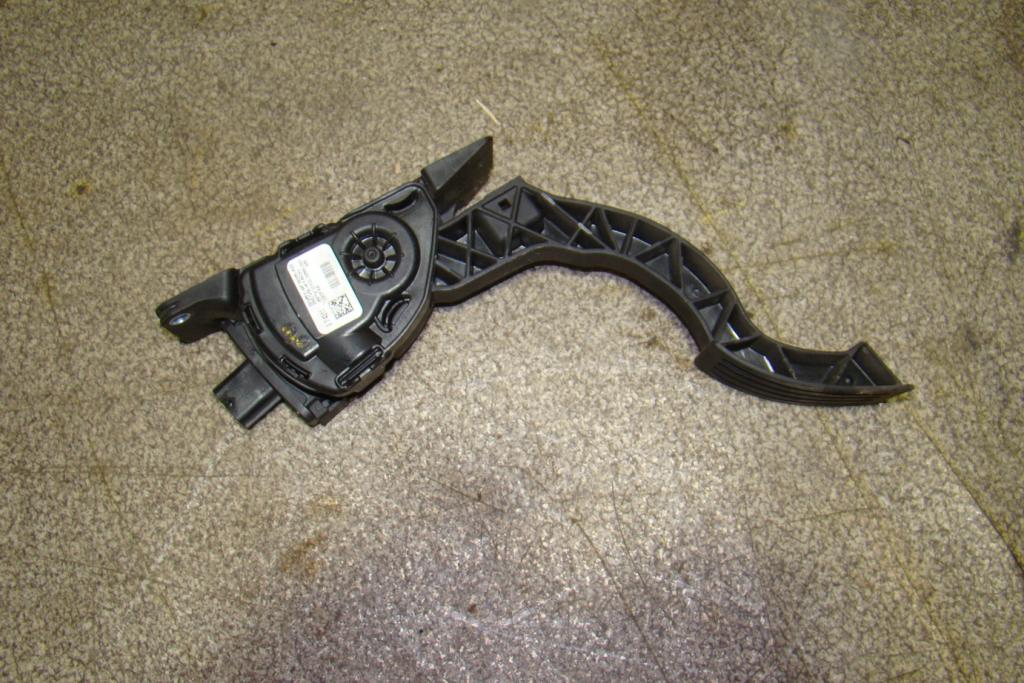 Педаль газа, 1200 рублей, Пермь