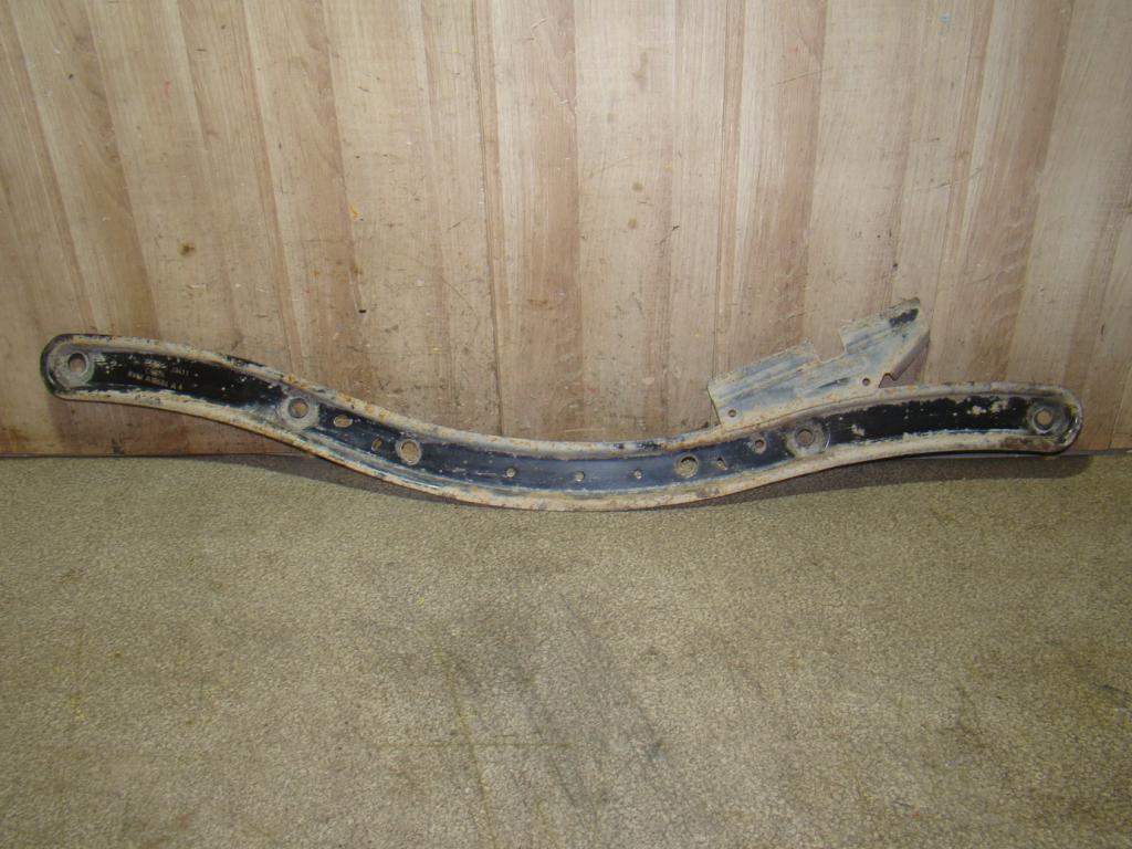 Балка передняя поперечная, 1000 рублей, Пермь