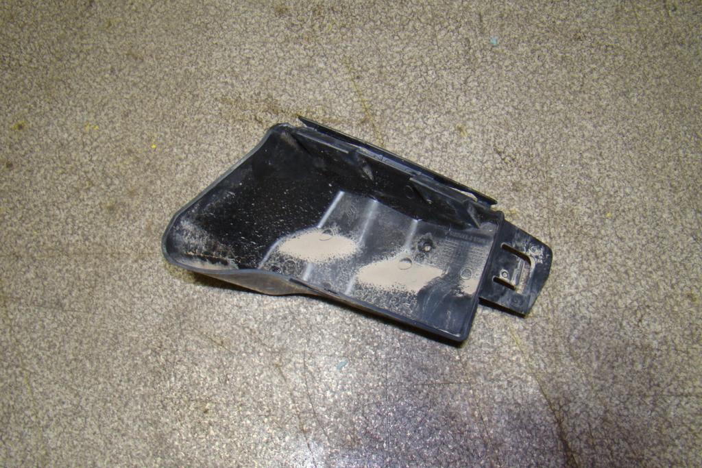 Кронштейн заднего бампера правый, 500 рублей, Пермь